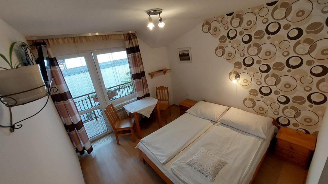 Pokoje Do Wynajecia U Lusi Apartment Kroscienko nad Dunajcem Room photo